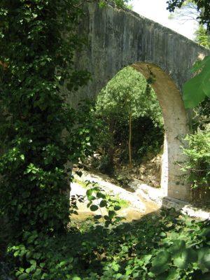 entrecasteaux aquaduc